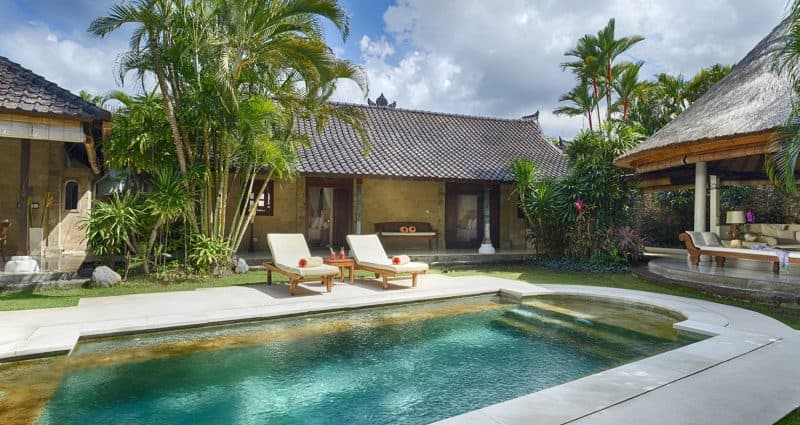 2-bedroom-holiday-villa-private-pool-seminyak-v2-c