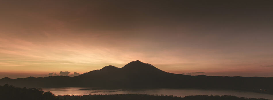 bali active volcanoes